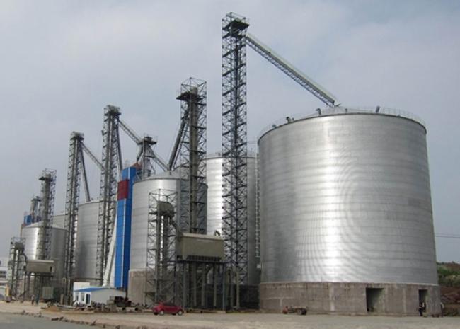 云浮大型钢板库构造参数及水泥储存质量